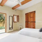 Dar Ta' Lonza With Private Pool *